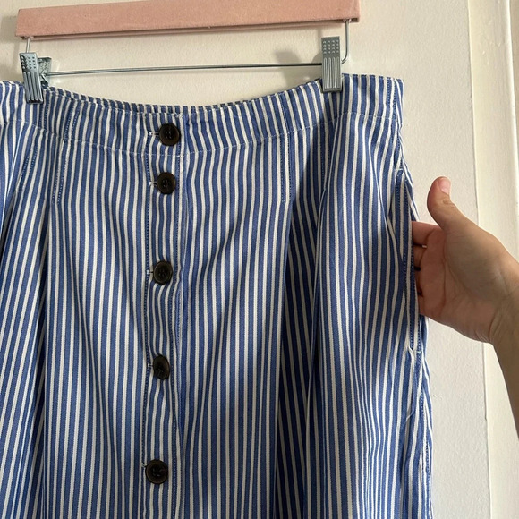 Talbots Stripe Button Front Pleated Skirt Blue White Size 14 NWT New! - Picture 5 of 11